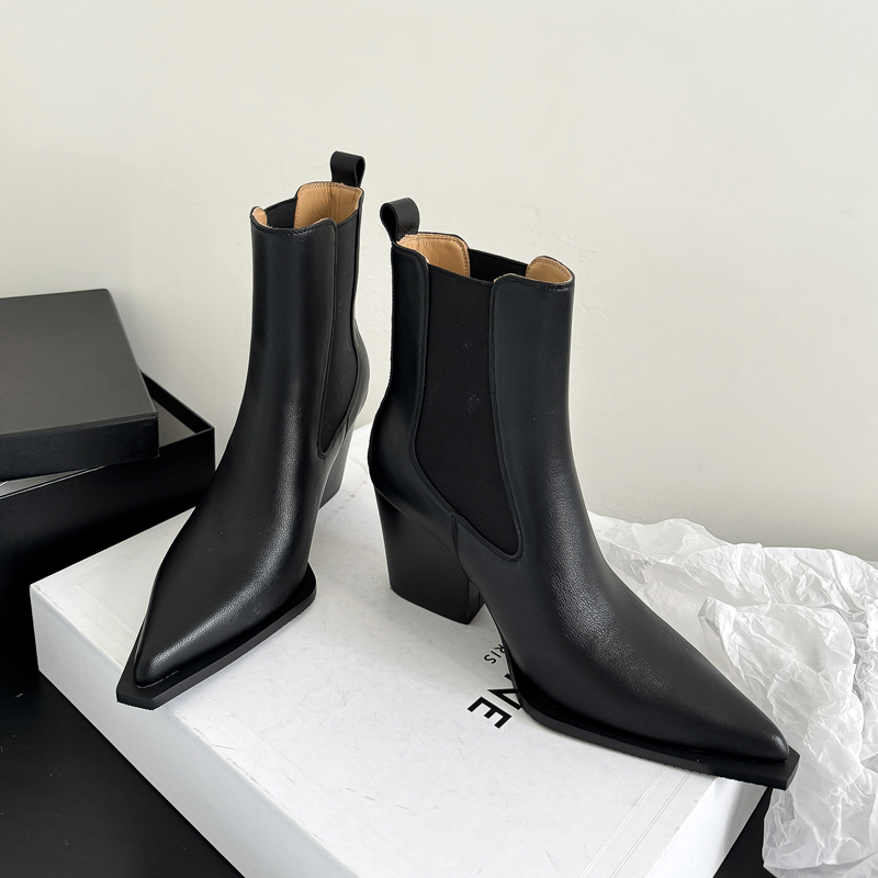 أحذية تشيلسي الجديدة لعام 2027 - مراجعة Men Formal Wear With Boots وسعره